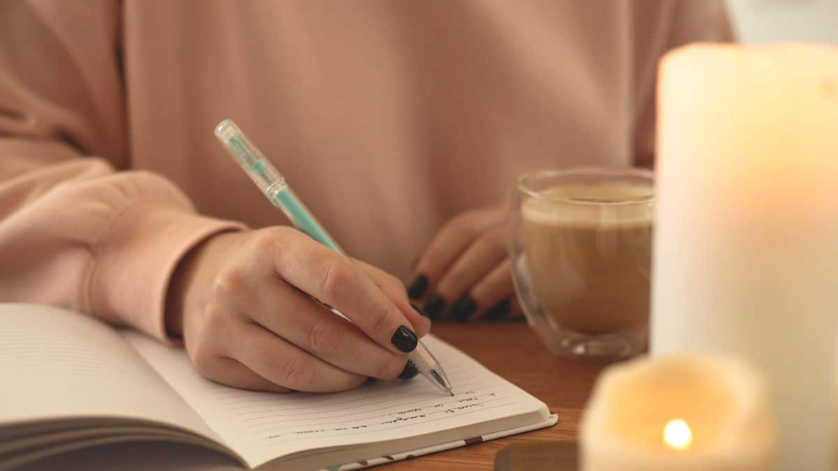 Realiza ejercicios de autoestima para reforzar tu confianza
